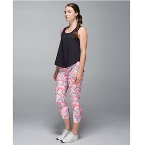 Lululemon Run Inspire Crop II All Luxtreme Flowabunga Pink Leggings Size 6